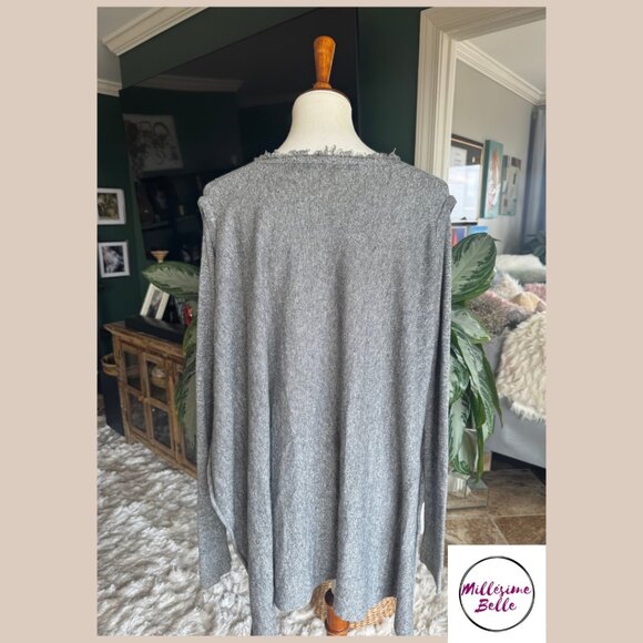 Cut25 Gray Swing Top - Picture 6 of 8